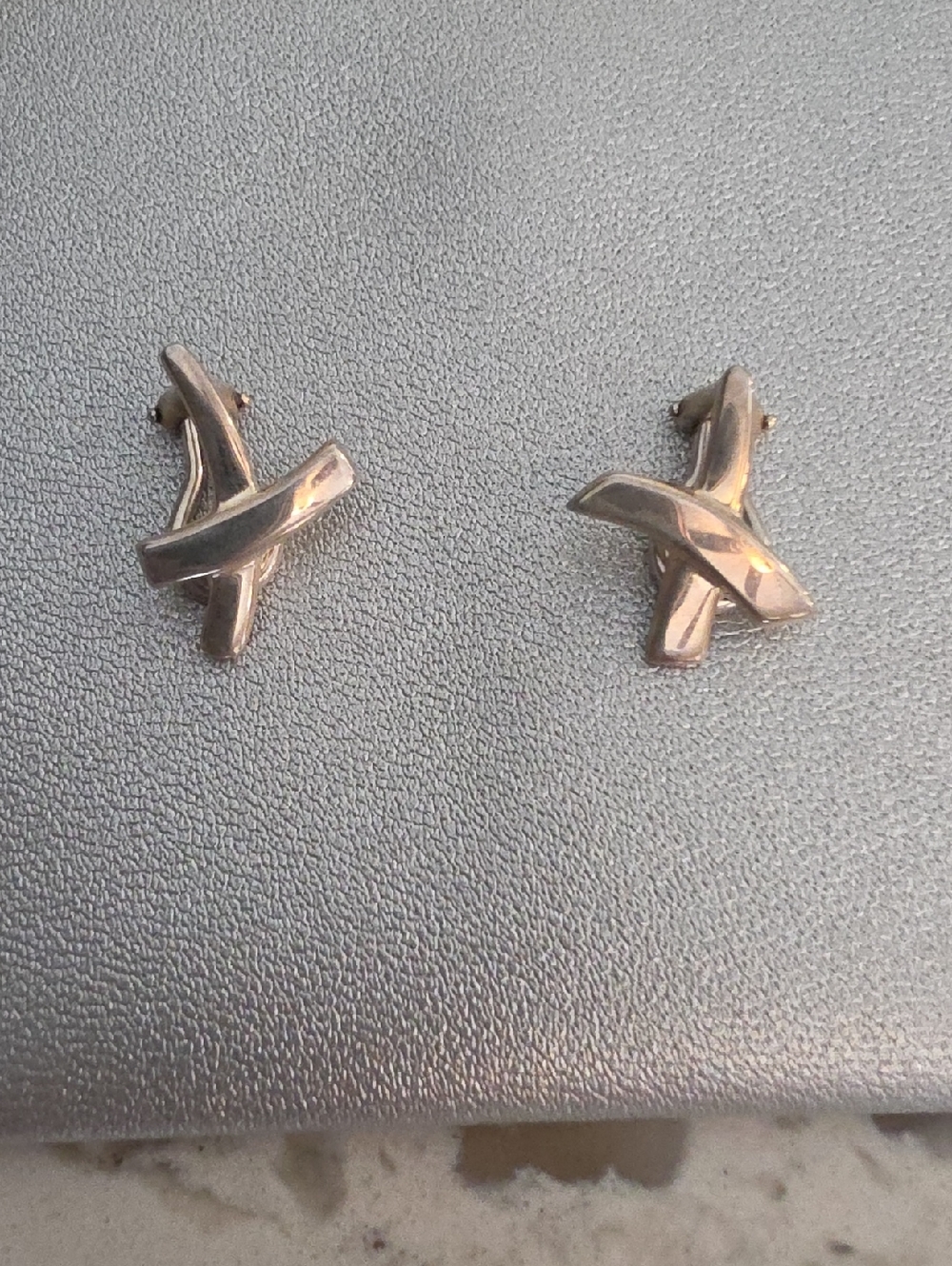 Tiffany And Co. 925 Silver Paloma Picasso Crossed Ribbon Clip-On Earrings